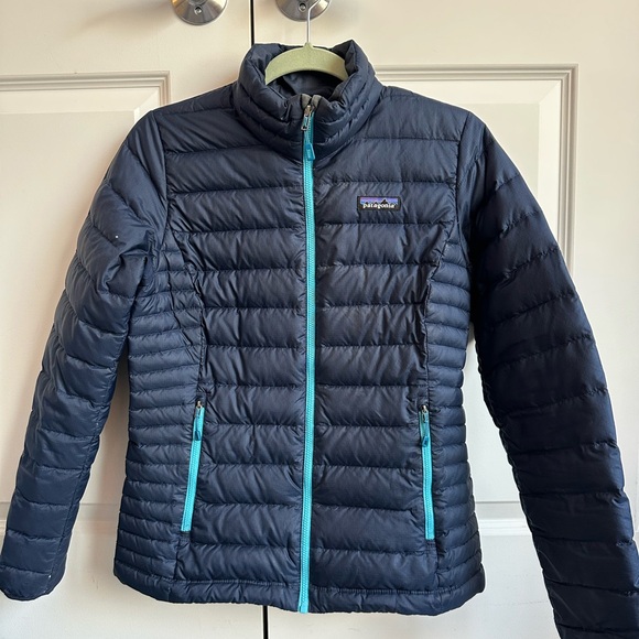 Patagonia Jackets & Blazers - Patagonia Down Sweater Women's Dark Blue Puffer Jacket